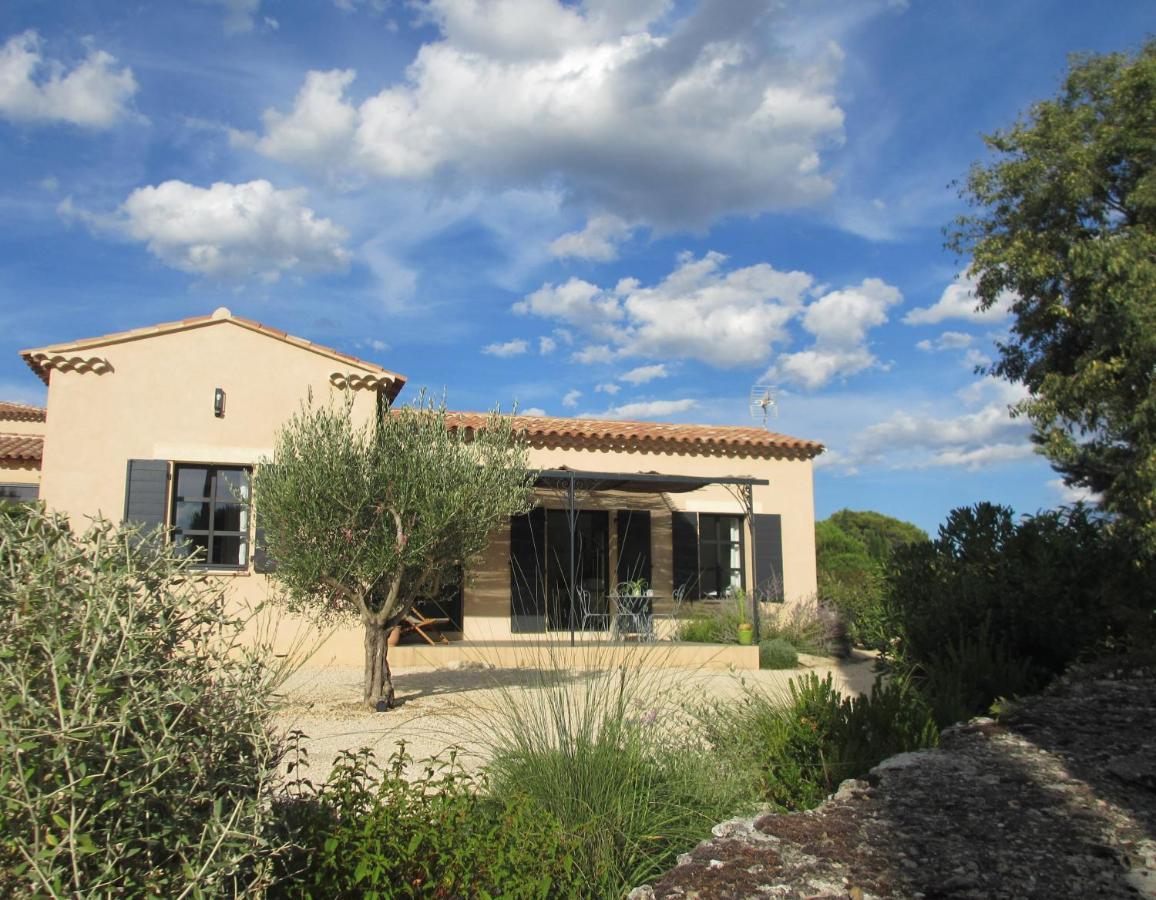 Mazet De La Lavande Uzes Exterior photo